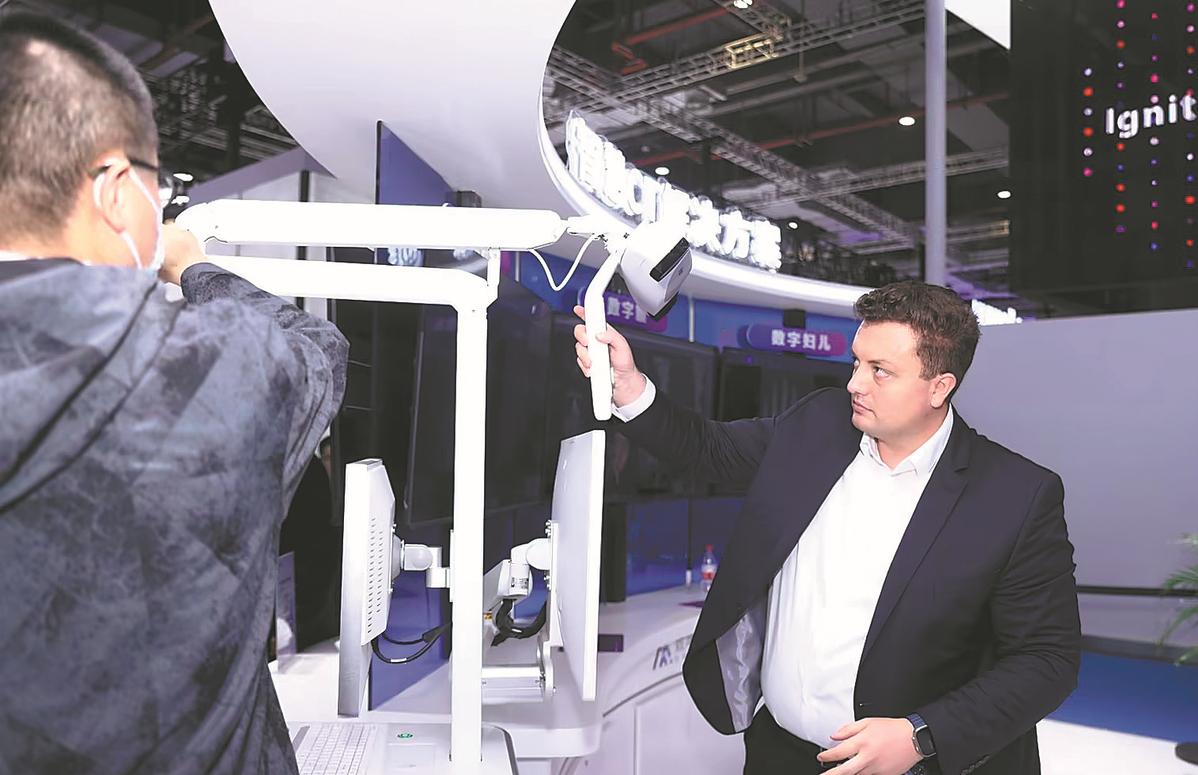 Smart solutions playing doctor in medical advances