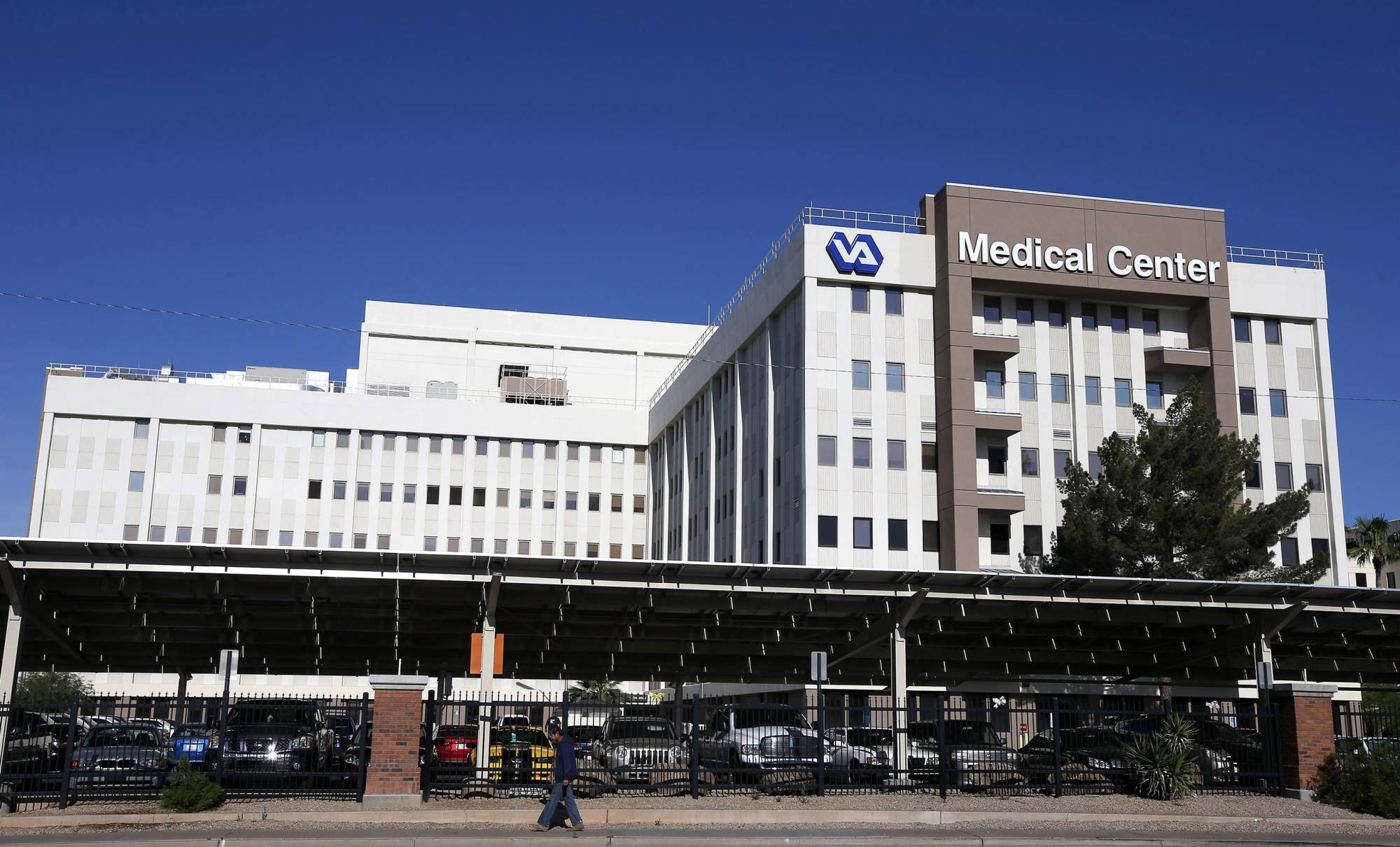 VA sees more patients, cuts wait times, despite higher workload