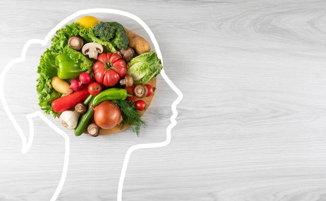 These foods that can help boost cognitive health: