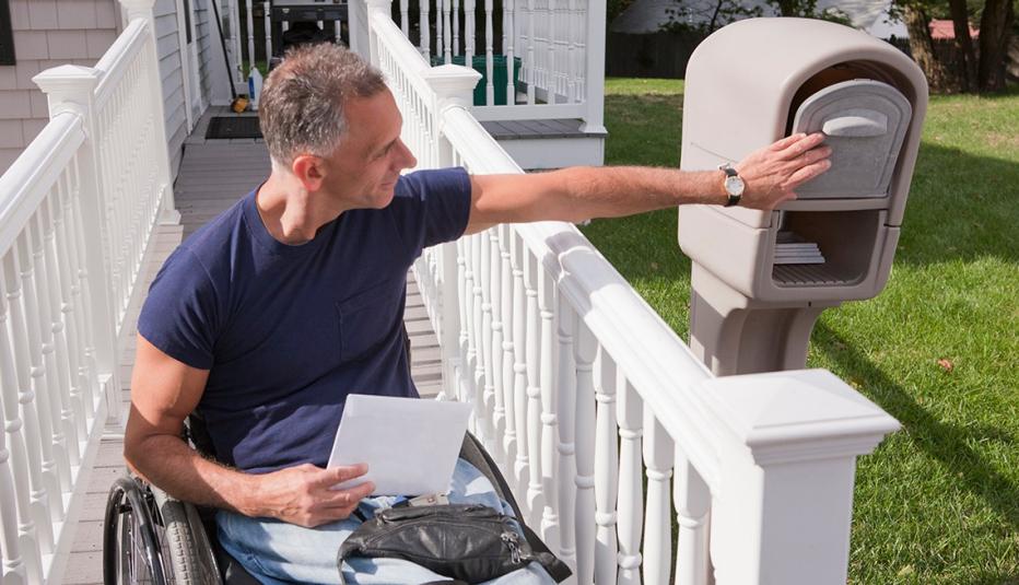 Survey Finds More Than Half of Veterans Are Unaware of Their Housing Benefits, a Quarter Need Financial Help for Home Modifications