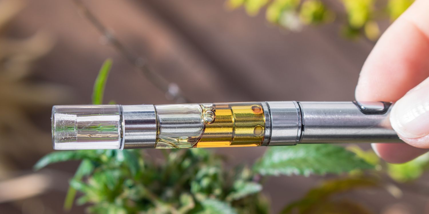 Best Disposable Weed Pens: Top 5 Hassle-Free Disposable Vapes