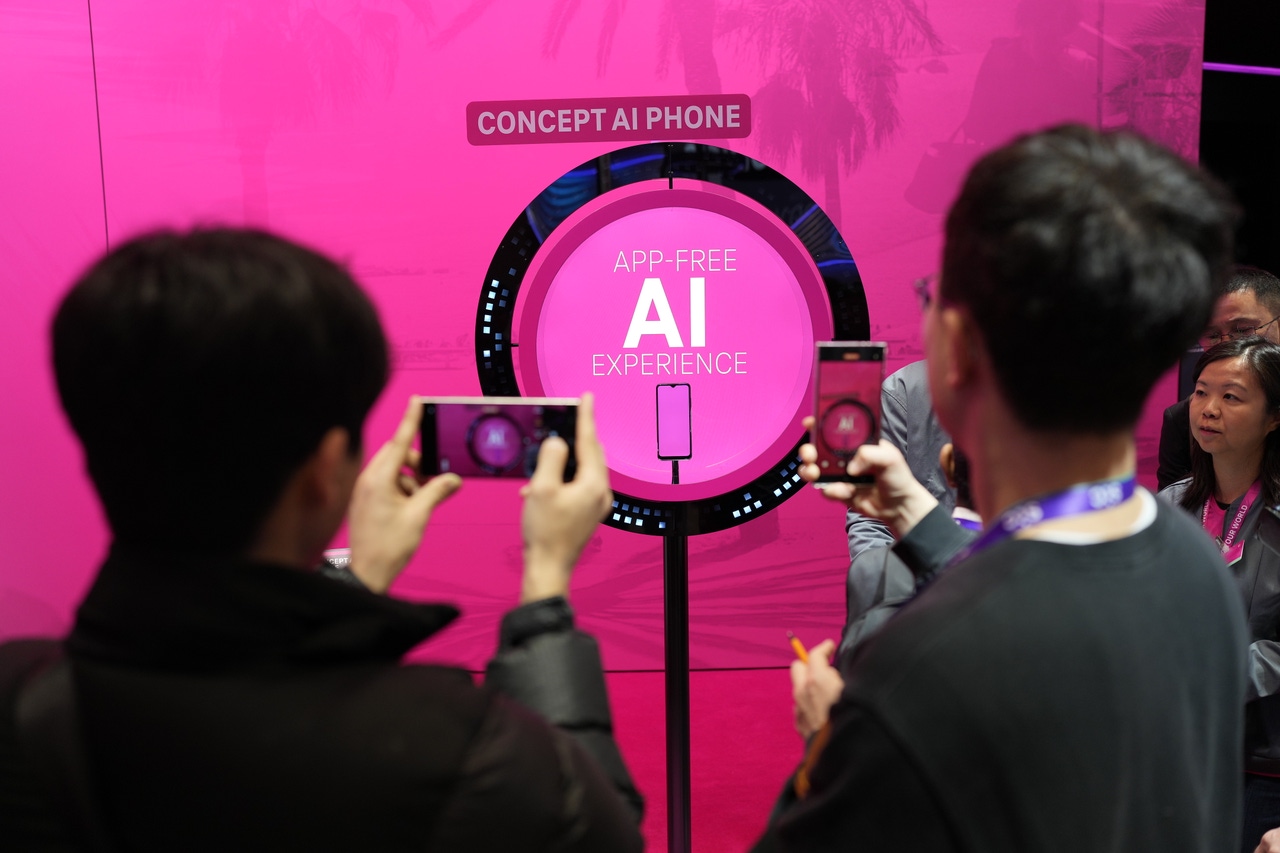 Verizon execs hint at making money from AI infrastructure