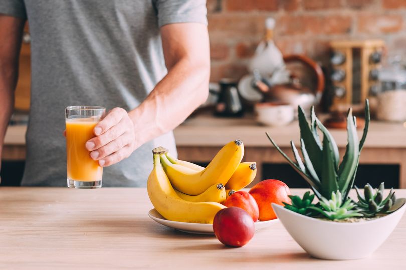 Doctor lists five foods that can 'prevent Alzheimer's' by 'slowing brain decline'