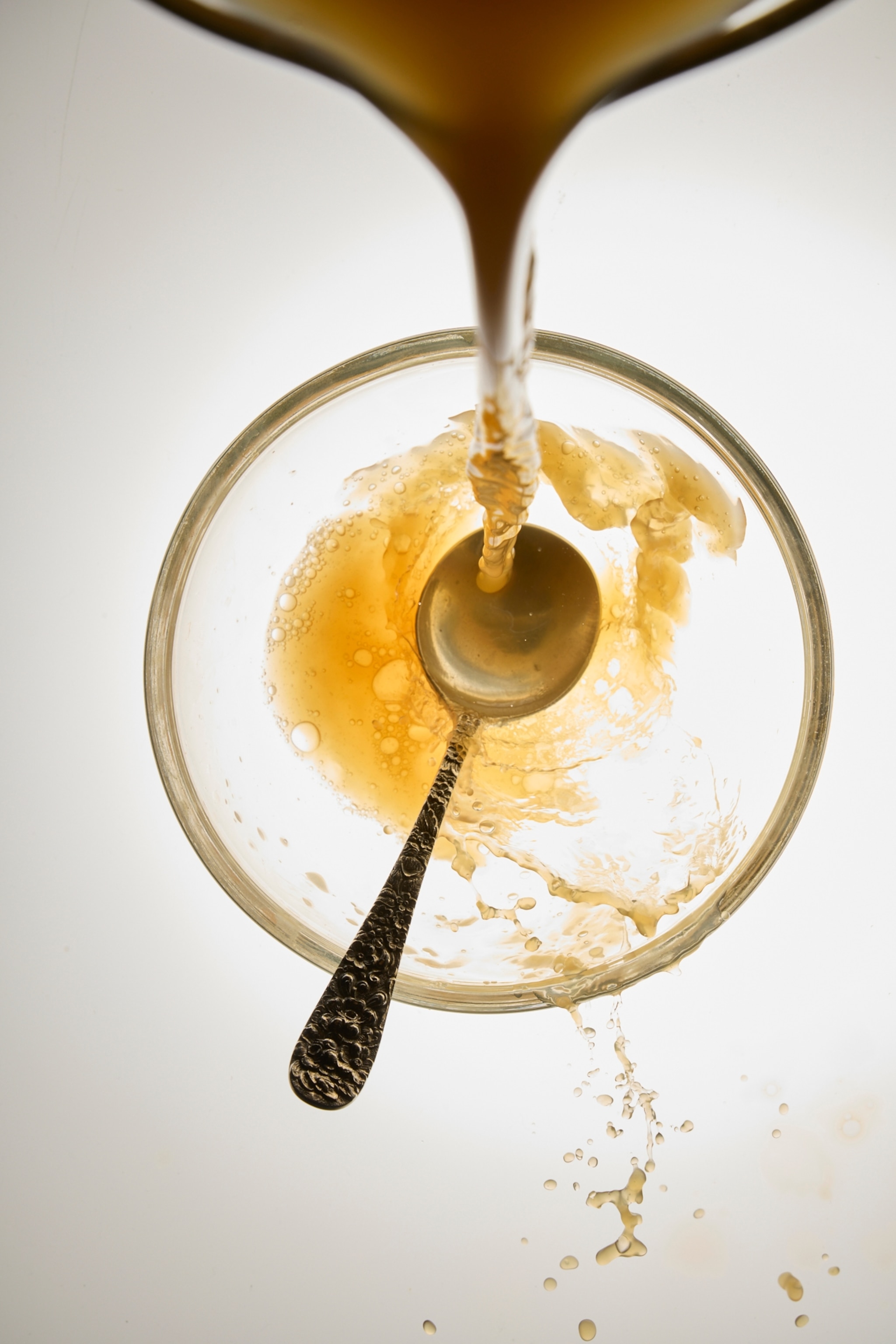 Is bone broth really a ‘liquid miracle’? Here’s what science says