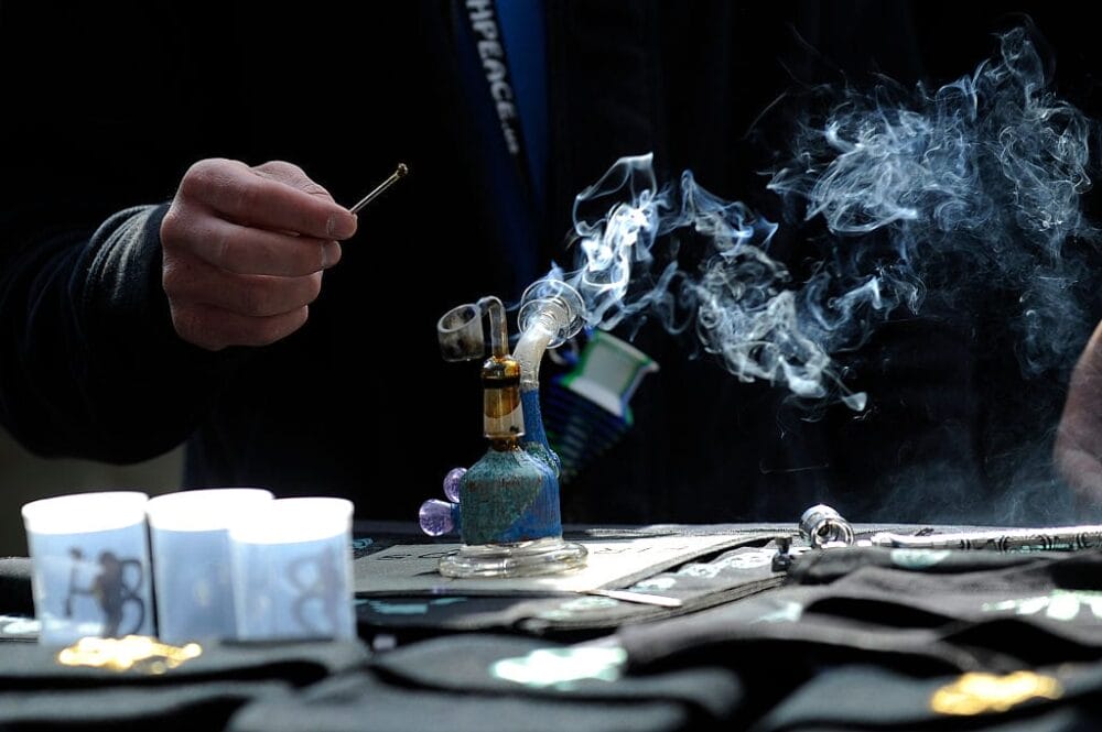 Cannabis Dabbing, Which Has High THC Levels, Linked to Lung Impairments
