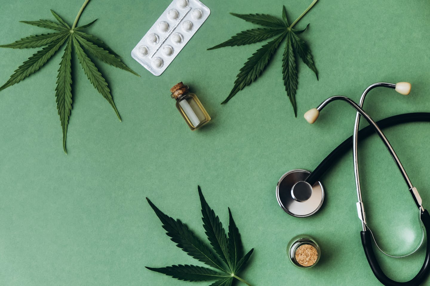 More Americans turn to legal marijuana, fewer anti-anxiety meds