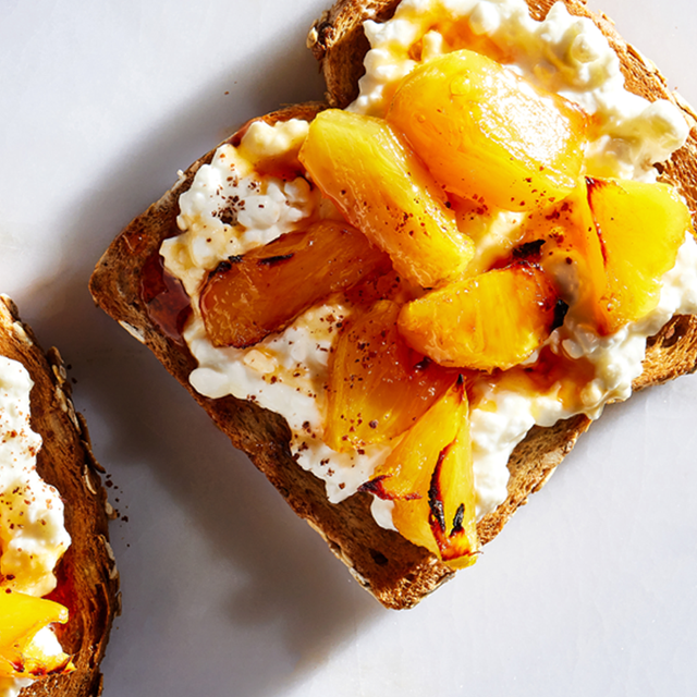 Is Cottage Cheese Good For Weight Loss? Dietitians Weigh In On The Protein-Packed Snack