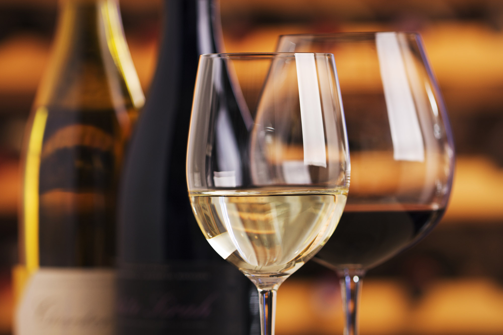 Is red wine actually healthier than white? New study casts doubt — with a couple of exceptions